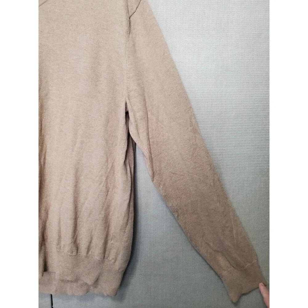 J CREW Men’s Harbor Beige Merino Wool Blend V-Neck Sweater Size XL